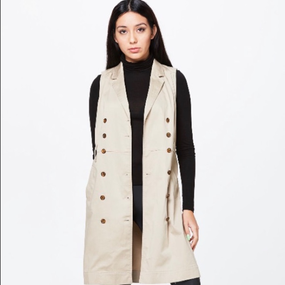 Banana Republic Sleeveless Trench